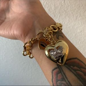 JUICY COUTURE GOLD HEART CHARM BRACELET